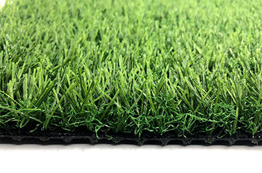 Commercieel Lage Kosten Kunstmatig Gras op Oem van het Garagedak Ontwerp